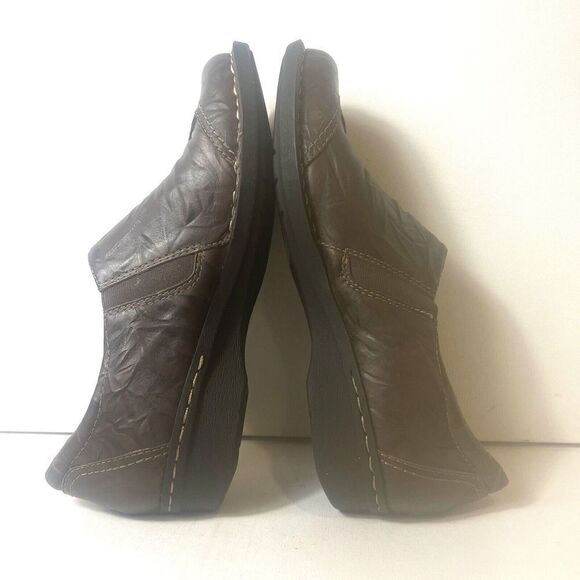 Clarks bendables Shoe Women 8.5M Dark Brown Leather Comfort Casual Slip On Flats - Picture 6 of 11
